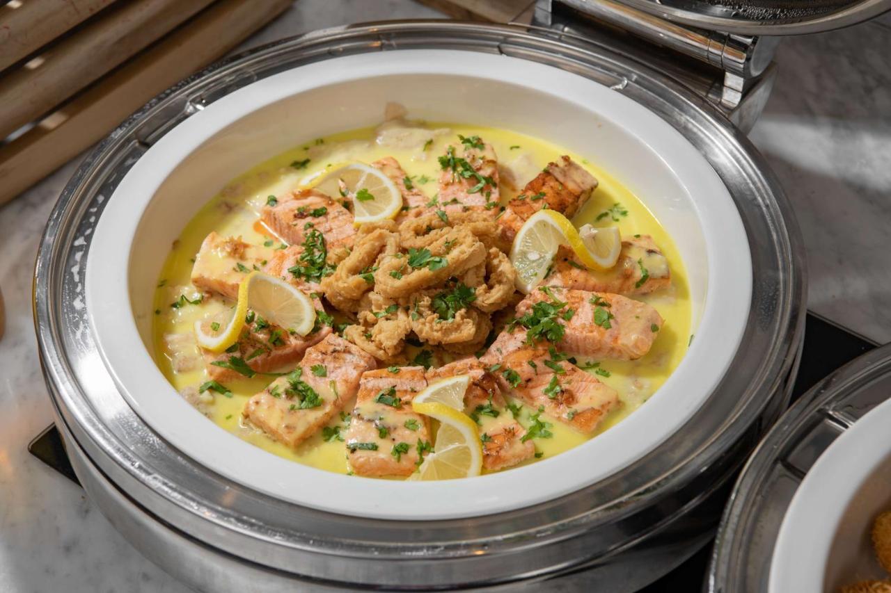Park Inn By Radisson Makkah Aziziyah La Mecque Extérieur photo A seafood chowder